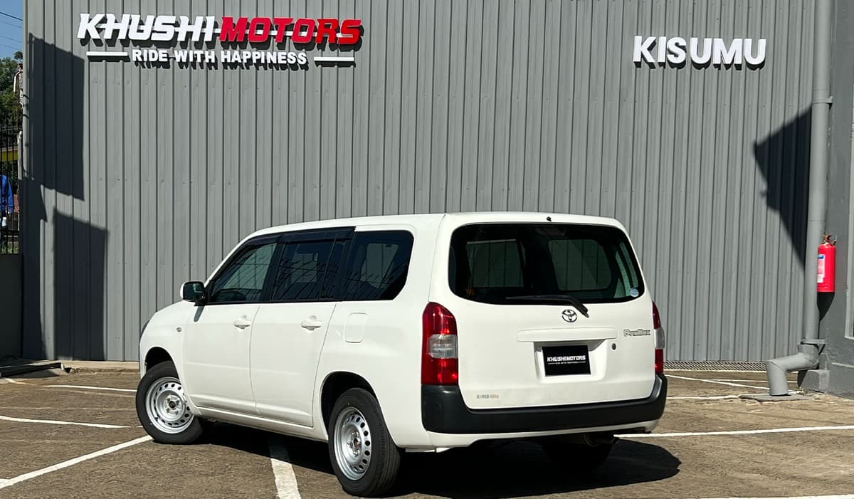 2018 Toyota Probox image-9