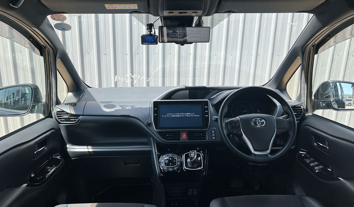 2018 Toyota Noah WXB image-6