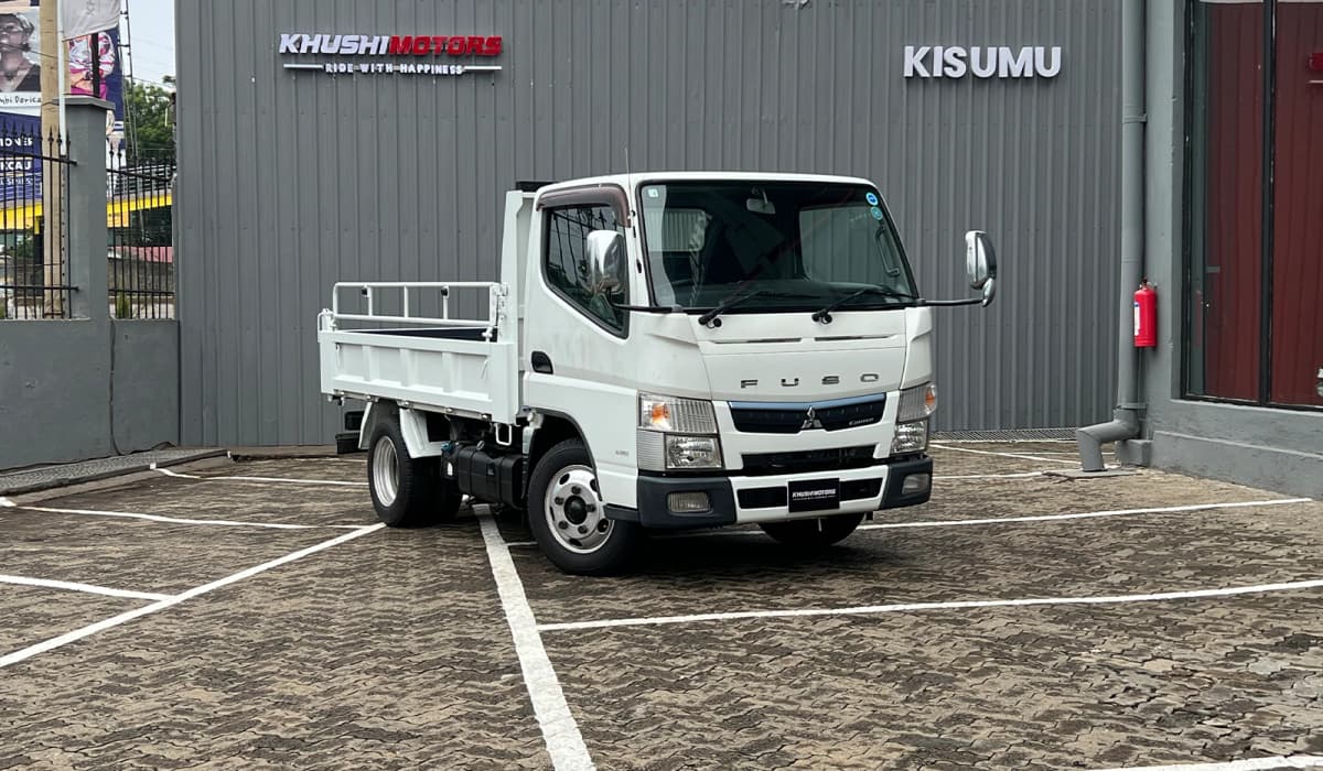 2018 Mitsubishi Fuso Canter Dump image-1