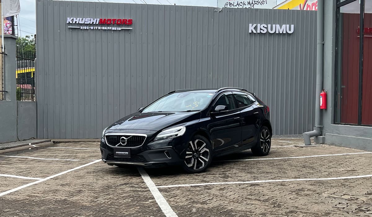 2018 Volvo V40 T5 image-3