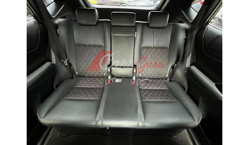 2017 Toyota Harrier Hybrid Elegance image-9