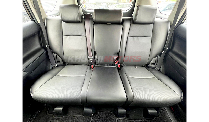 2016 Toyota Land Cruiser Prado TX image-16