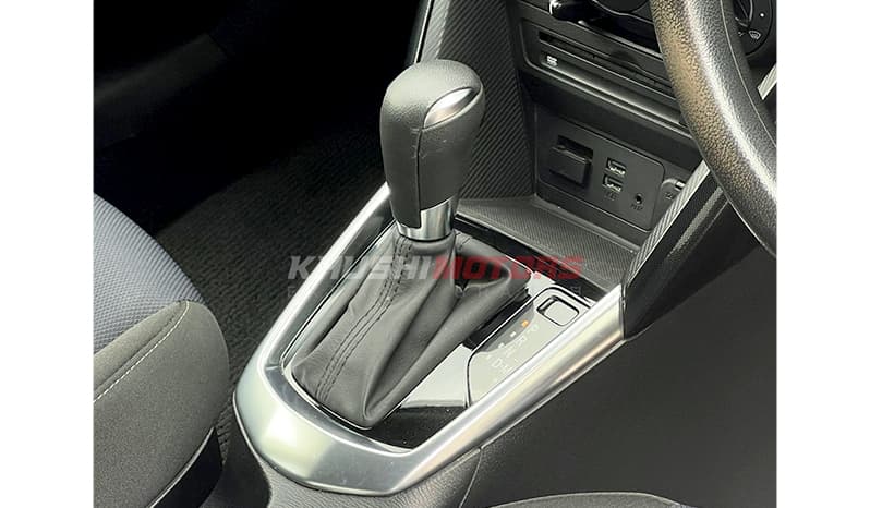 2016 Mazda Demio S image-3