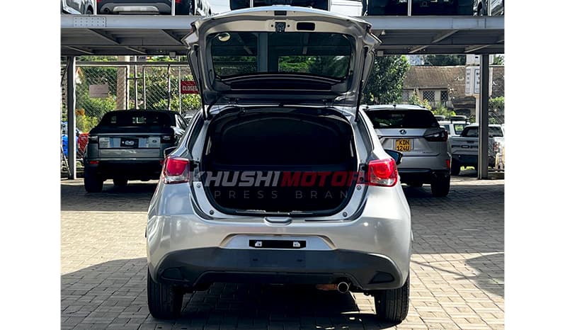 2016 Mazda Demio S image-9