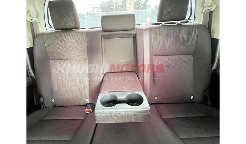 2018 Toyota Hilux image-9