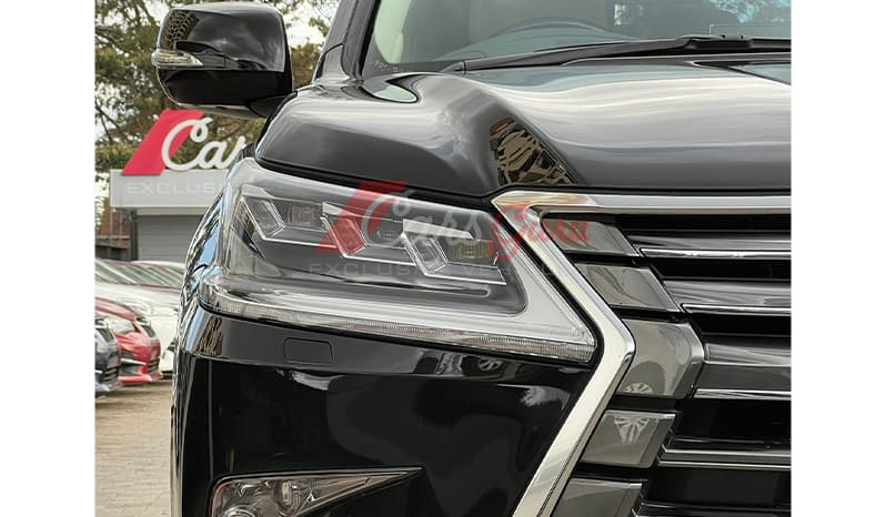 2016 Lexus LX LX570 image-7