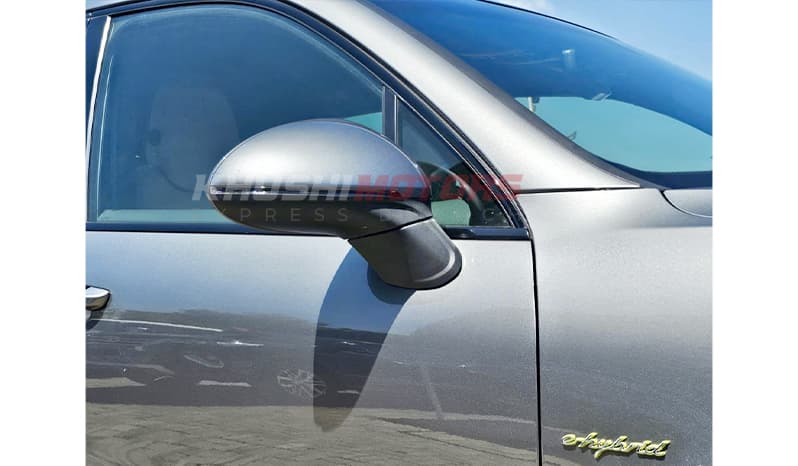 2016 Porsche Cayenne image-8