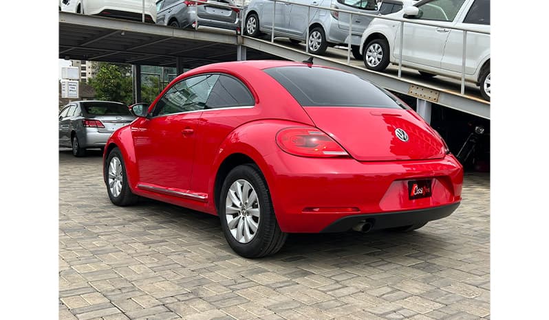 2016 Volkswagen Beetle image-5