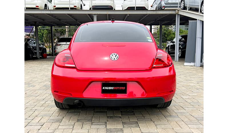 2016 Volkswagen Beetle image-12