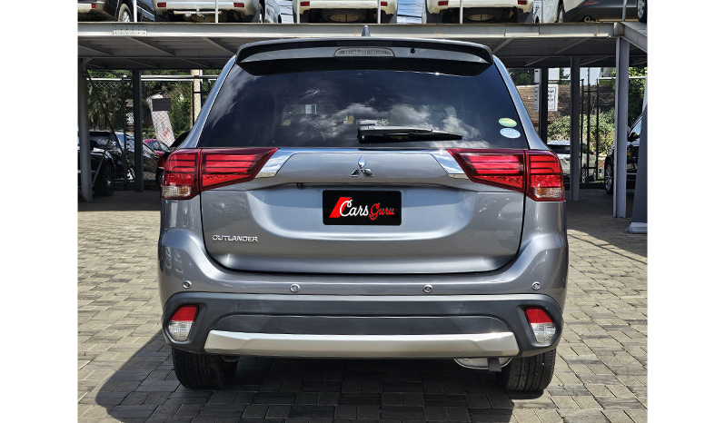 2017 Mitsubishi Outlander ACTIVE GEAR image-4