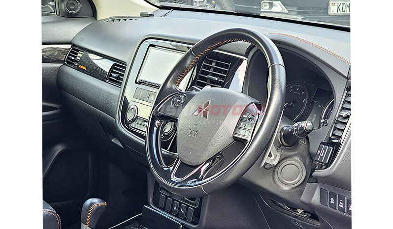 2017 Mitsubishi Outlander ACTIVE GEAR image-16