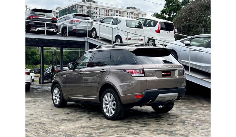 2016 Land Rover Range Rover Sport image-4
