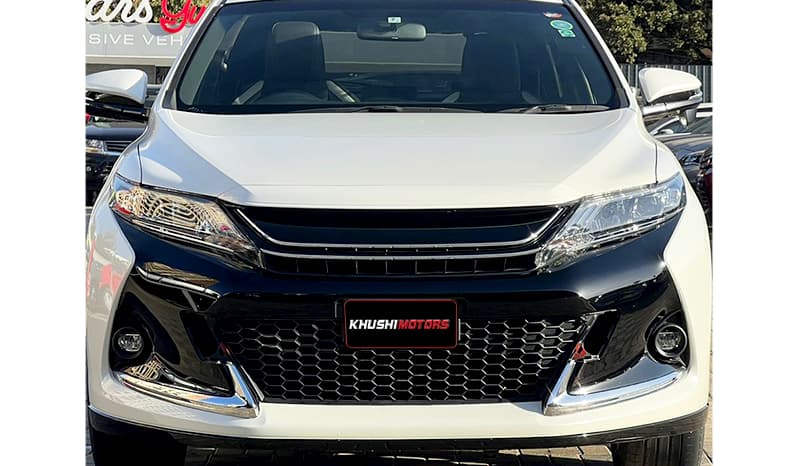 2016 Toyota Harrier Elegance image-1