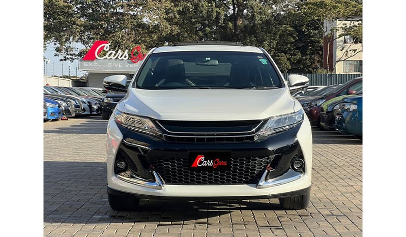 2016 Toyota Harrier Elegance image-2