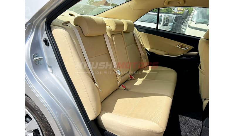 2016 Toyota Premio F-L Package image-17