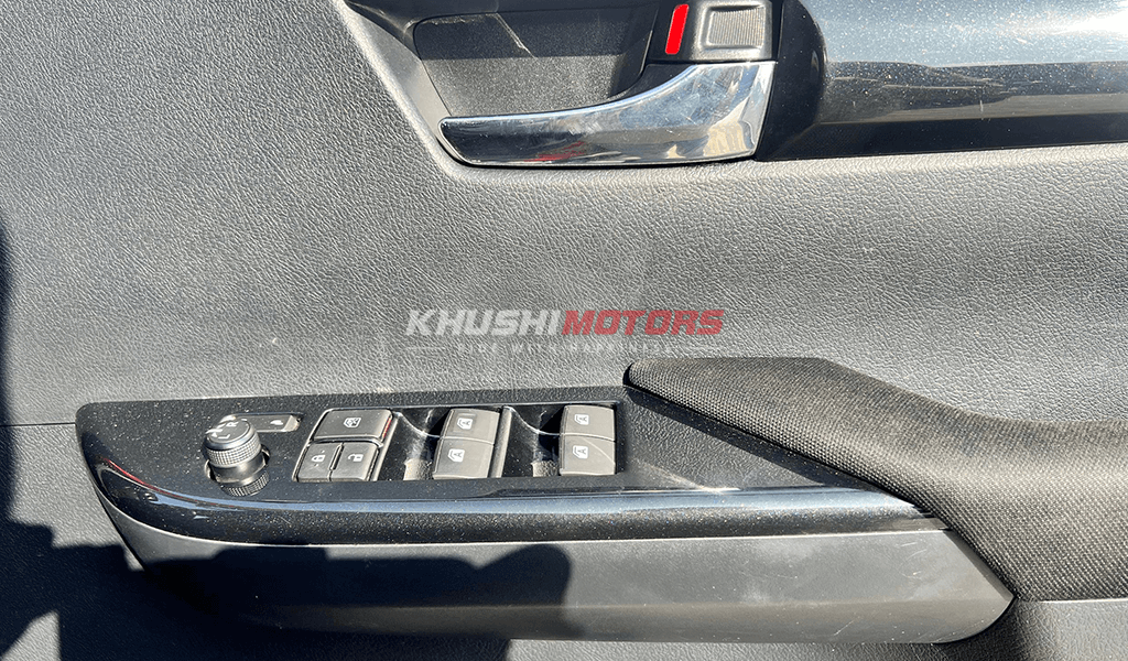2019 Toyota Hilux image-19