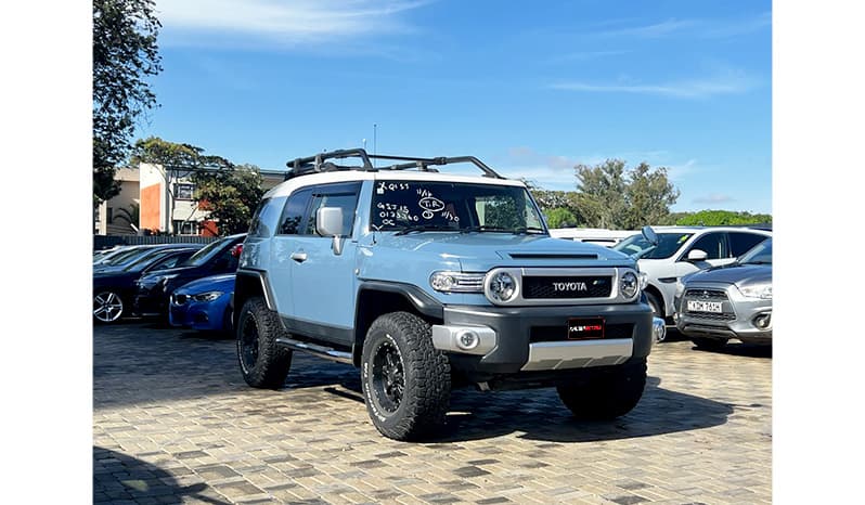 2016 Toyota Fj Cruiser Color Packge image-2