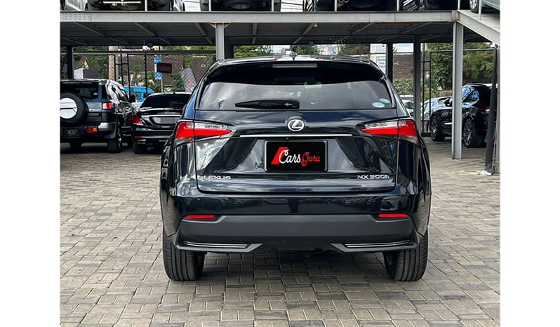 2016 Lexus NX NX300H image-4