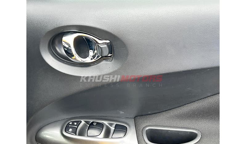 2016 Nissan Juke RX-V Selection image-8