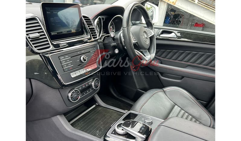 2016 Mercedes-Benz GLE-Class GLE350d image-11