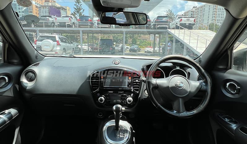 2016 Nissan Juke 15 R Selection image-8