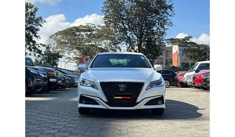 2018 Toyota Crown S image-1