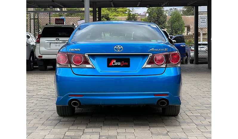 2016 Toyota Crown S-T Package Athlete image-5