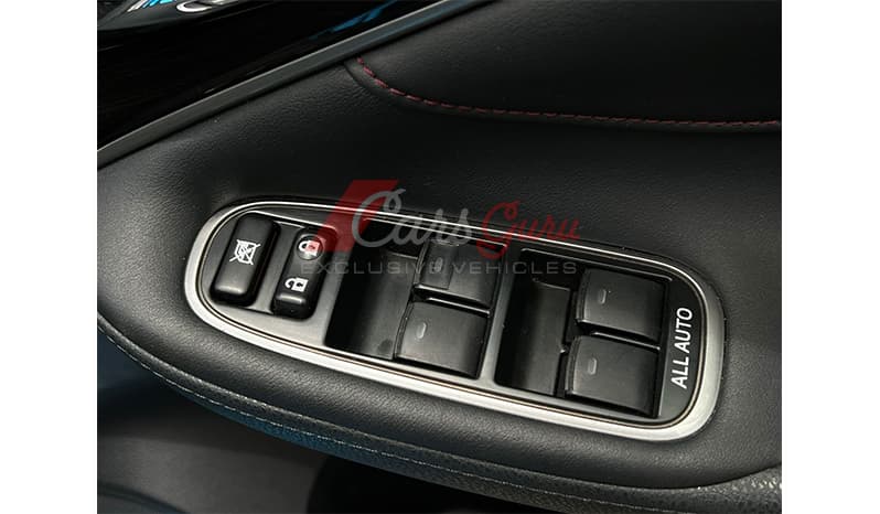 2016 Toyota Crown S-T Package Athlete image-7
