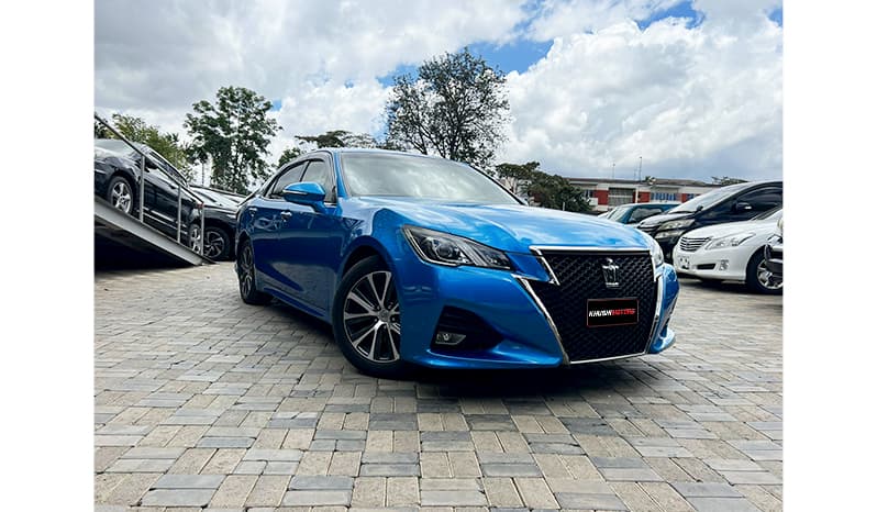 2016 Toyota Crown S-T Package Athlete image-13