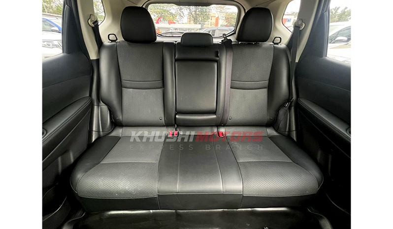 2017 Nissan Xtrail 20X image-5