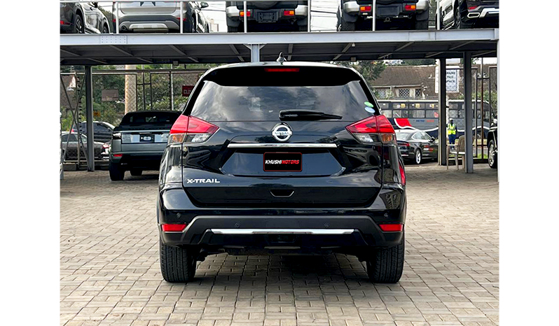 2017 Nissan Xtrail 20X image-8