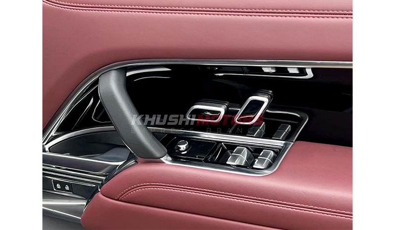2023 Land Rover Range Rover Vogue image-3