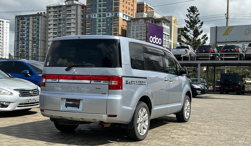 2017 Mitsubishi Delica D5 D POWER image-16
