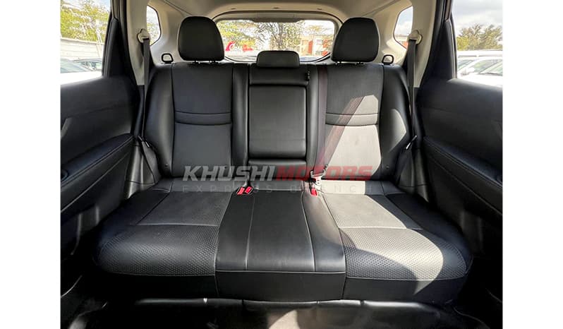 2017 Nissan Xtrail image-3