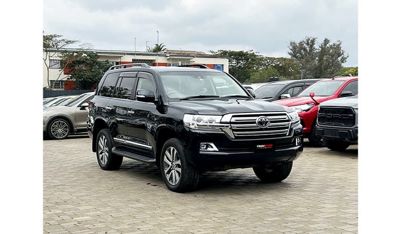 2017 Toyota Land Cruiser 200 ZX image-10