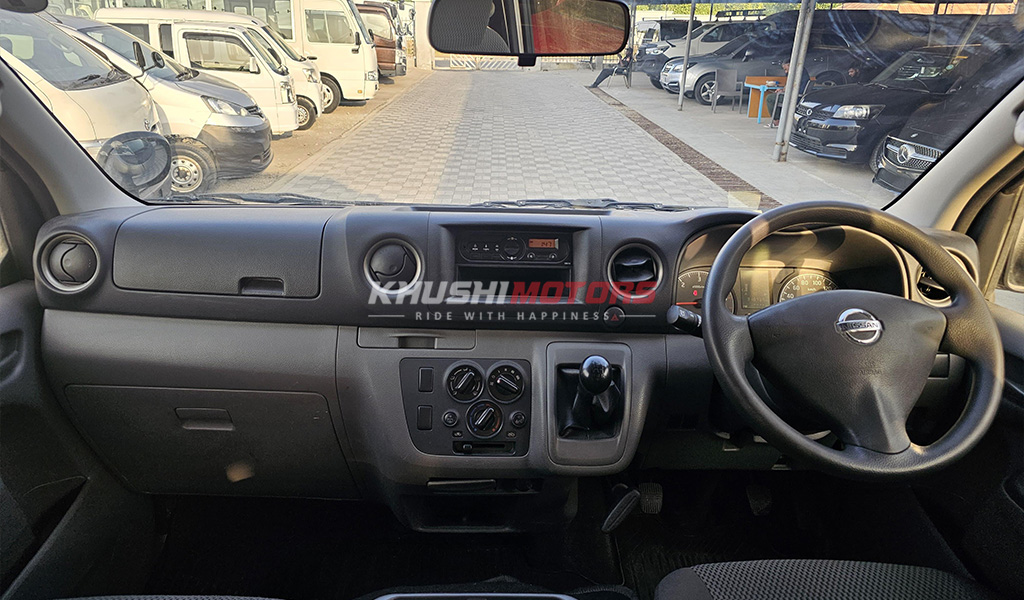 2017 Nissan NV350 Caravan DX image-6