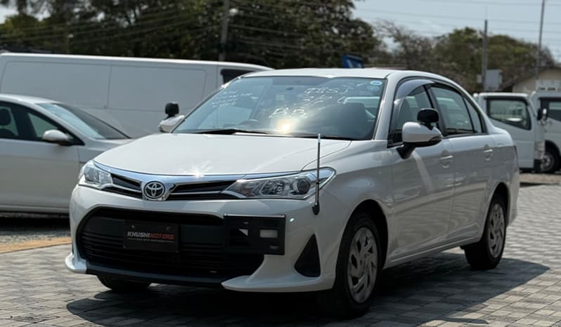 2020 Toyota Corolla Axio image-10