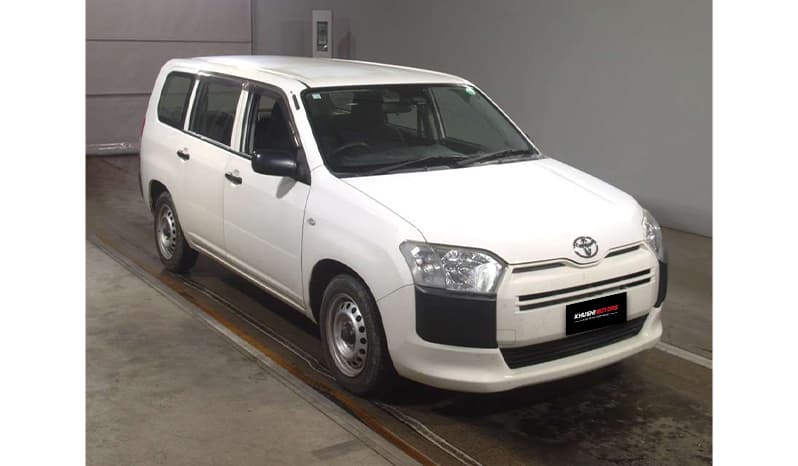 2018 Toyota Probox image-1
