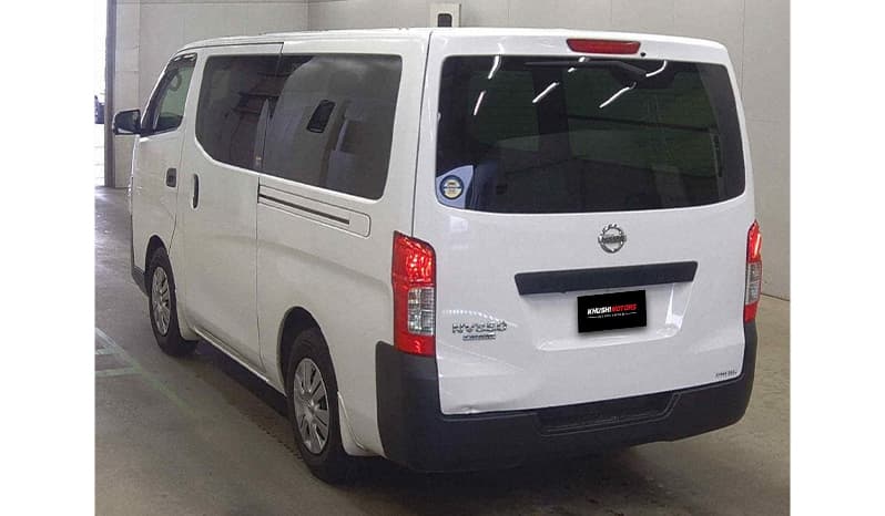 2018 Nissan NV350 Turbo Long DX image-2