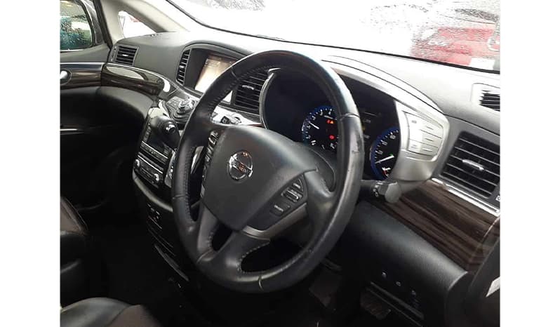 2018 Nissan Elgrand Highway Star S image-6