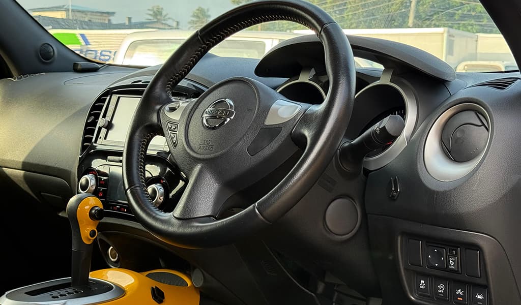 2018 Nissan Elgrand Highway Star S image-14
