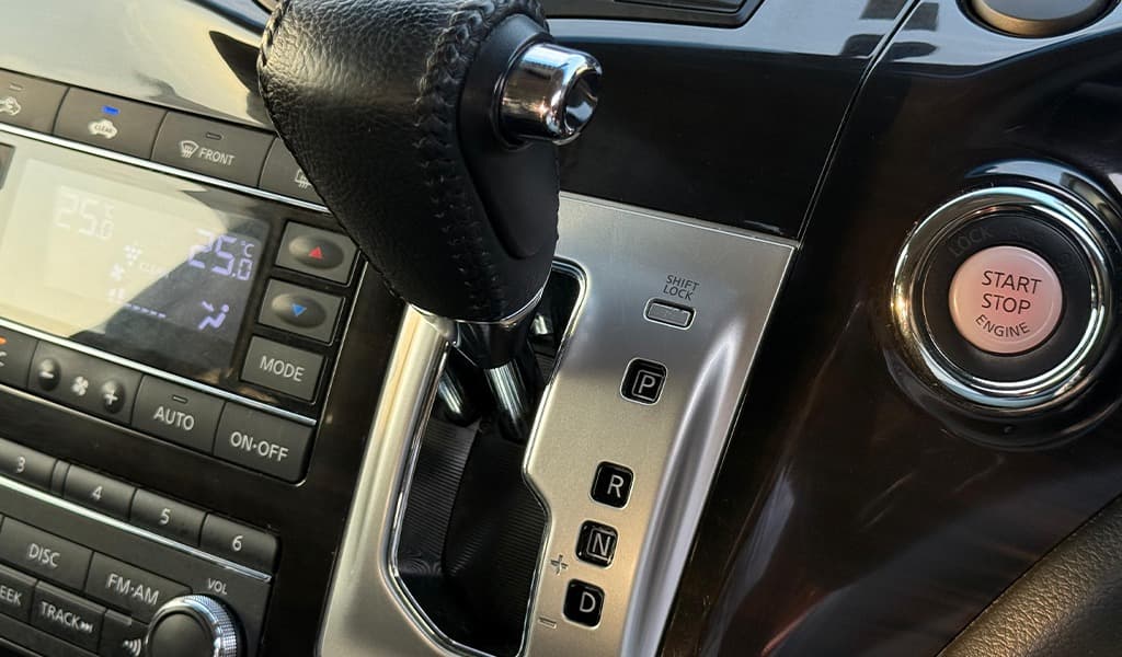 2018 Nissan Elgrand Highway Star S image-24