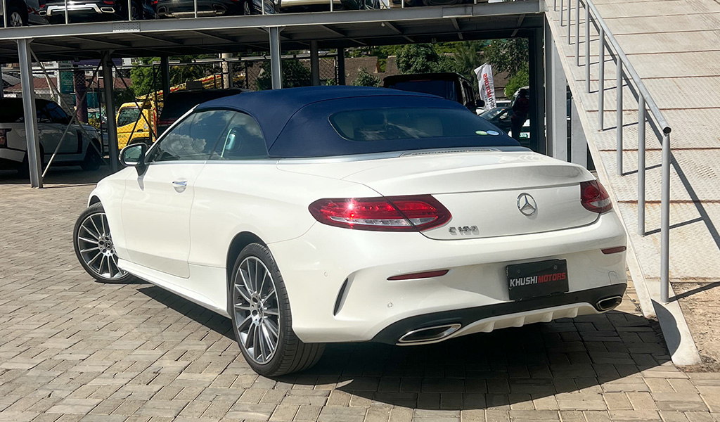 2017 Mercedes-Benz C-Class C180 image-4