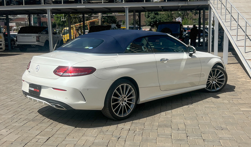 2017 Mercedes-Benz C-Class C180 image-5