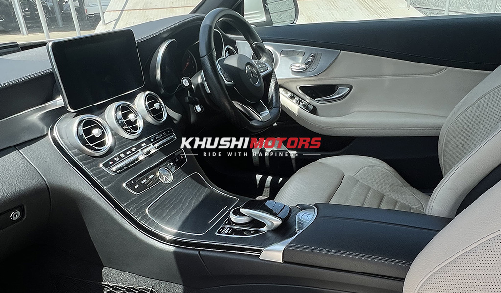 2017 Mercedes-Benz C-Class C180 image-7