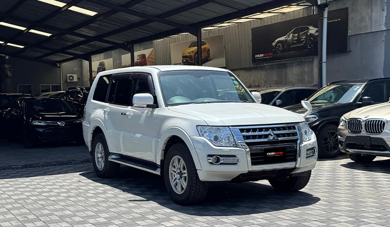 2018 Mitsubishi Pajero Long Exceed image-1