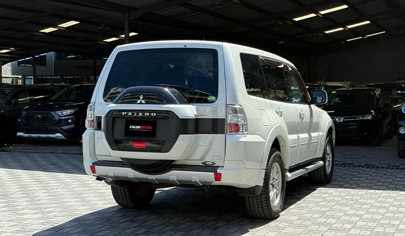 2018 Mitsubishi Pajero Long Exceed image-6