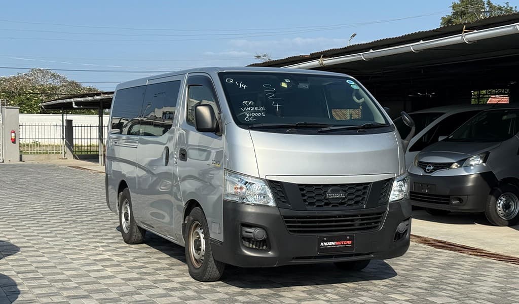 2018 Isuzu Como 4.6 Ton image-1