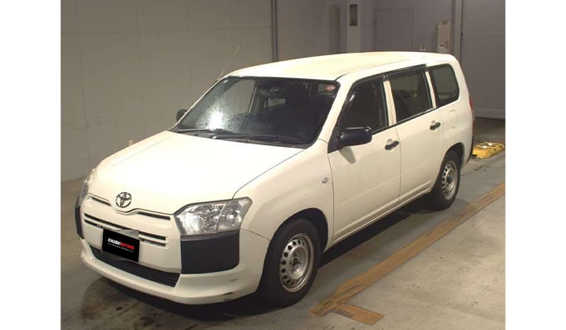 2018 Toyota Probox image-2