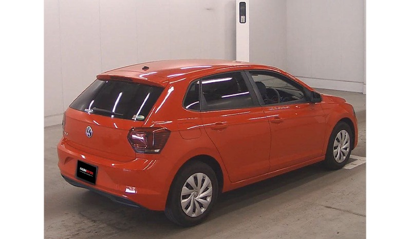 2018 Volkswagen Polo image-3